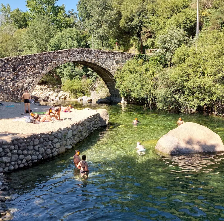 Fuente De La Calzailla