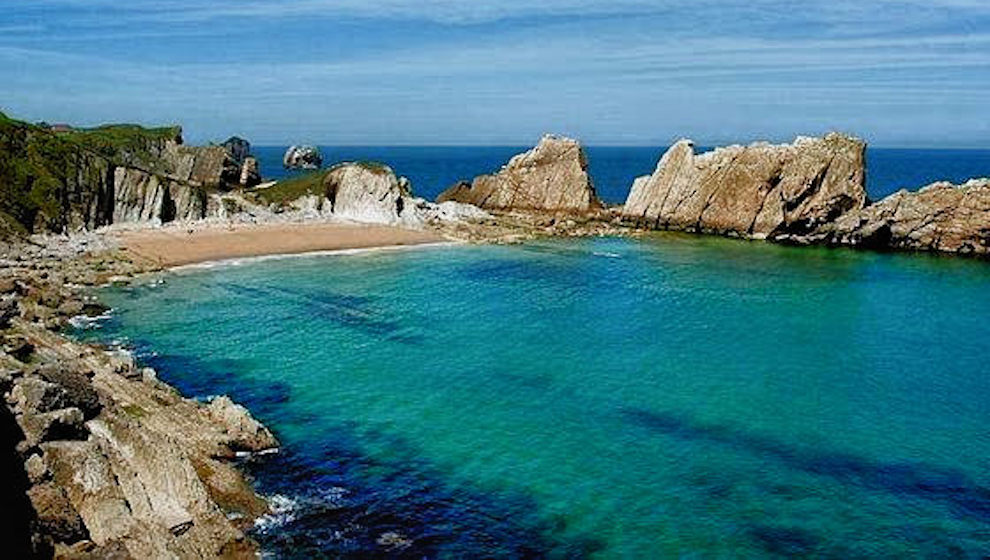 ISLARES (CANTABRIA)