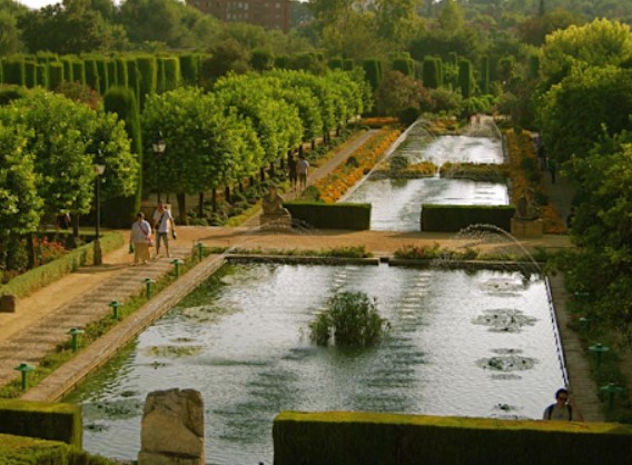 Jardines De La Merced