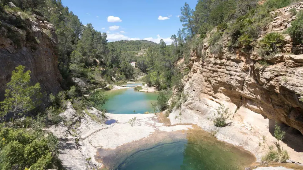 Piscina De Agua Natural
