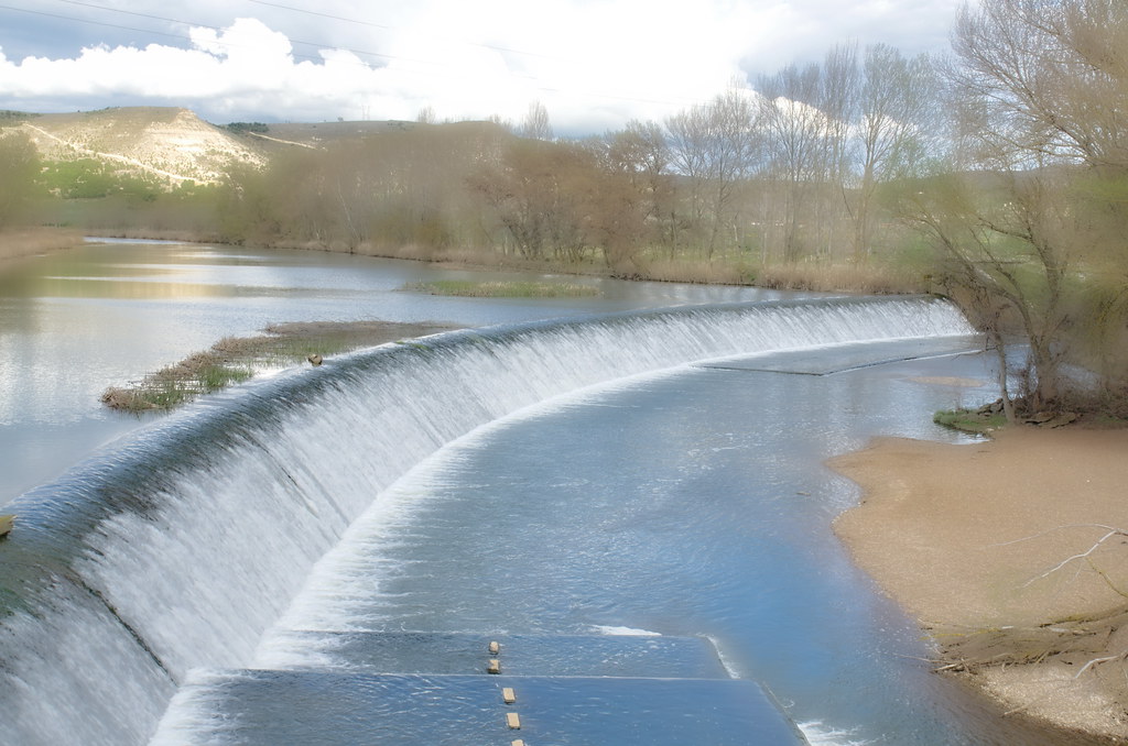 Presa Del Rio Pisuerga